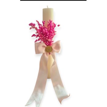 Lumanare canelata conica alba decorata cu flori roz
